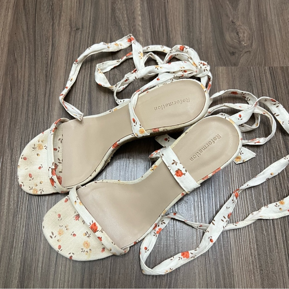 Reformation Alessa Lace Up Wedge White Floral Espadrille Veronica size 8.5